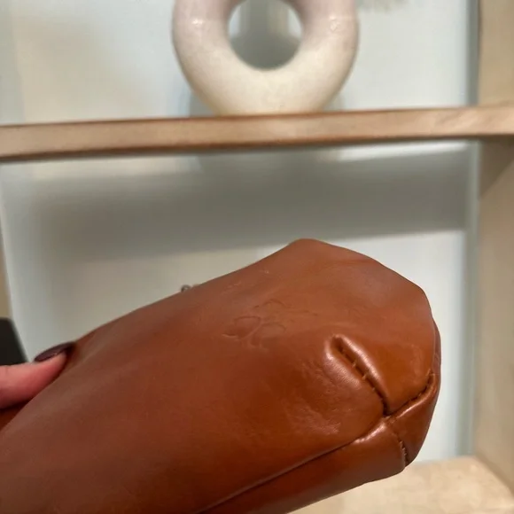 Patricia Nash Brown Leather clutch - Picture 3 of 8